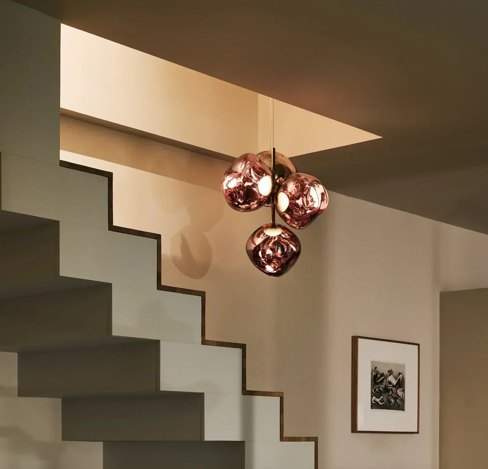 Tom Dixon Melt Hängeleuchte: Ein Kunstwerk im Lichtspiel