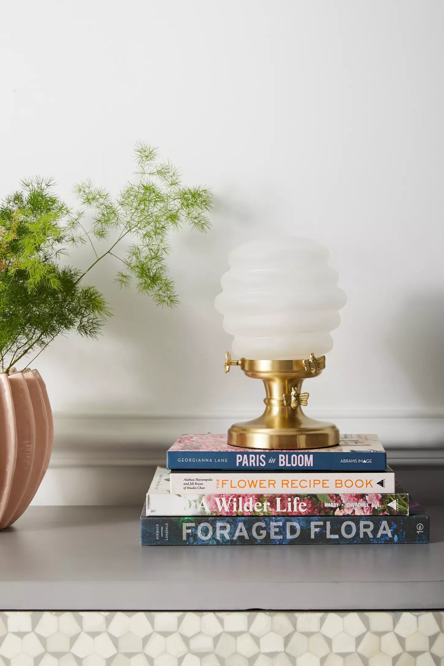 Capigia Decorative Table Lamp - Glass and Metal Decorative Lighting