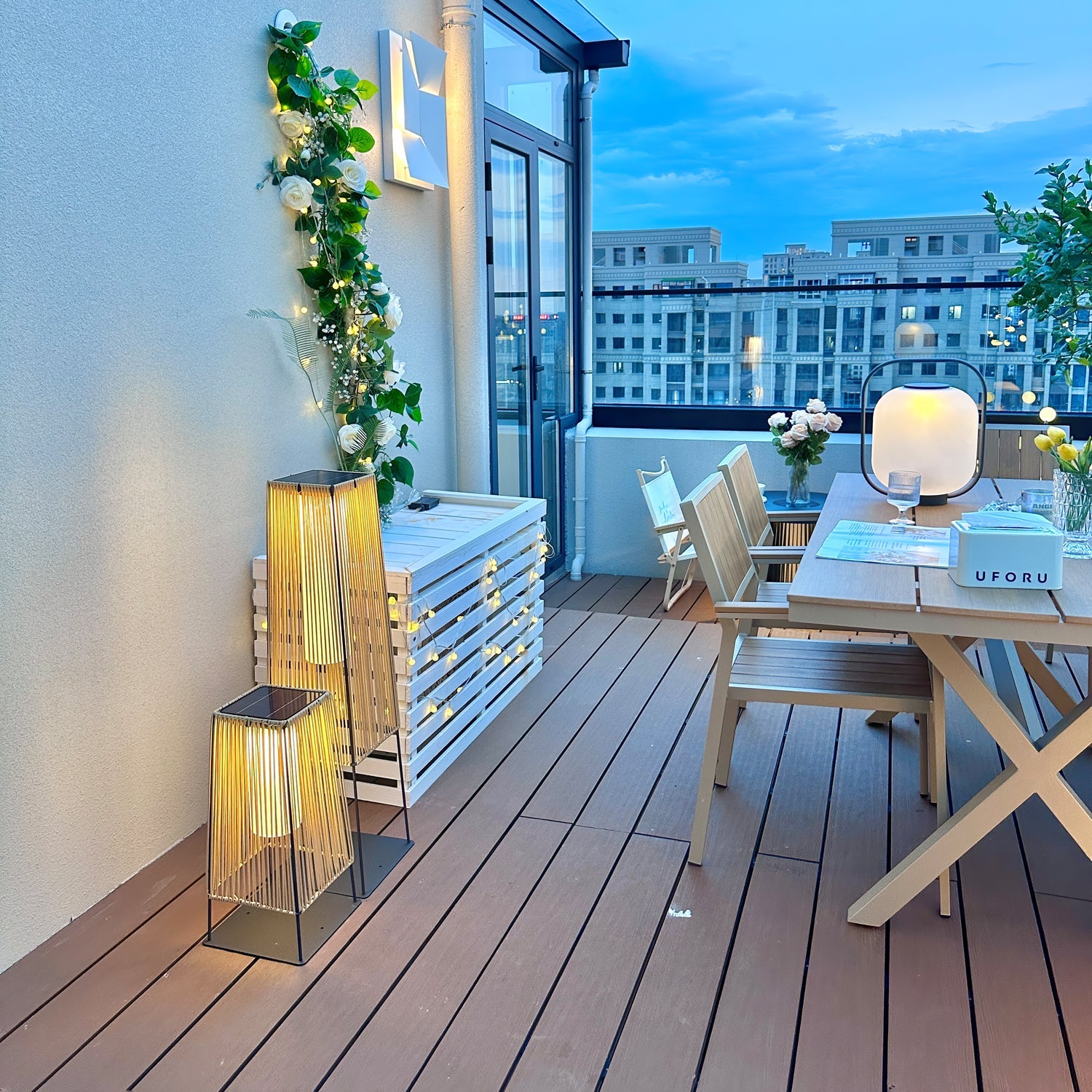 Plastic Rattan Outdoor Post Light - Solar Post Lamp Ideal