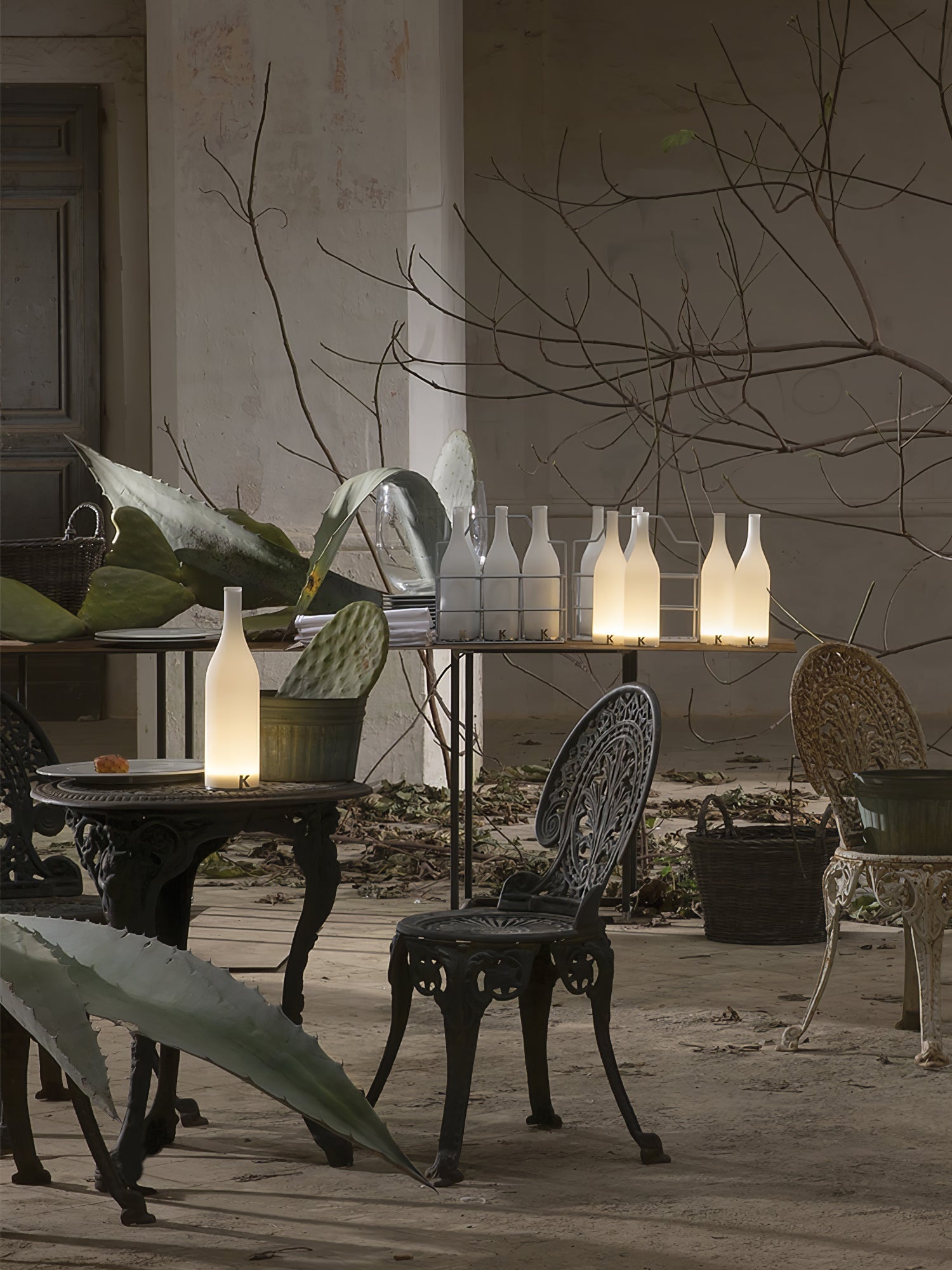 Battery Table Lamp - Modern Glass Light for Dining & Living Spaces