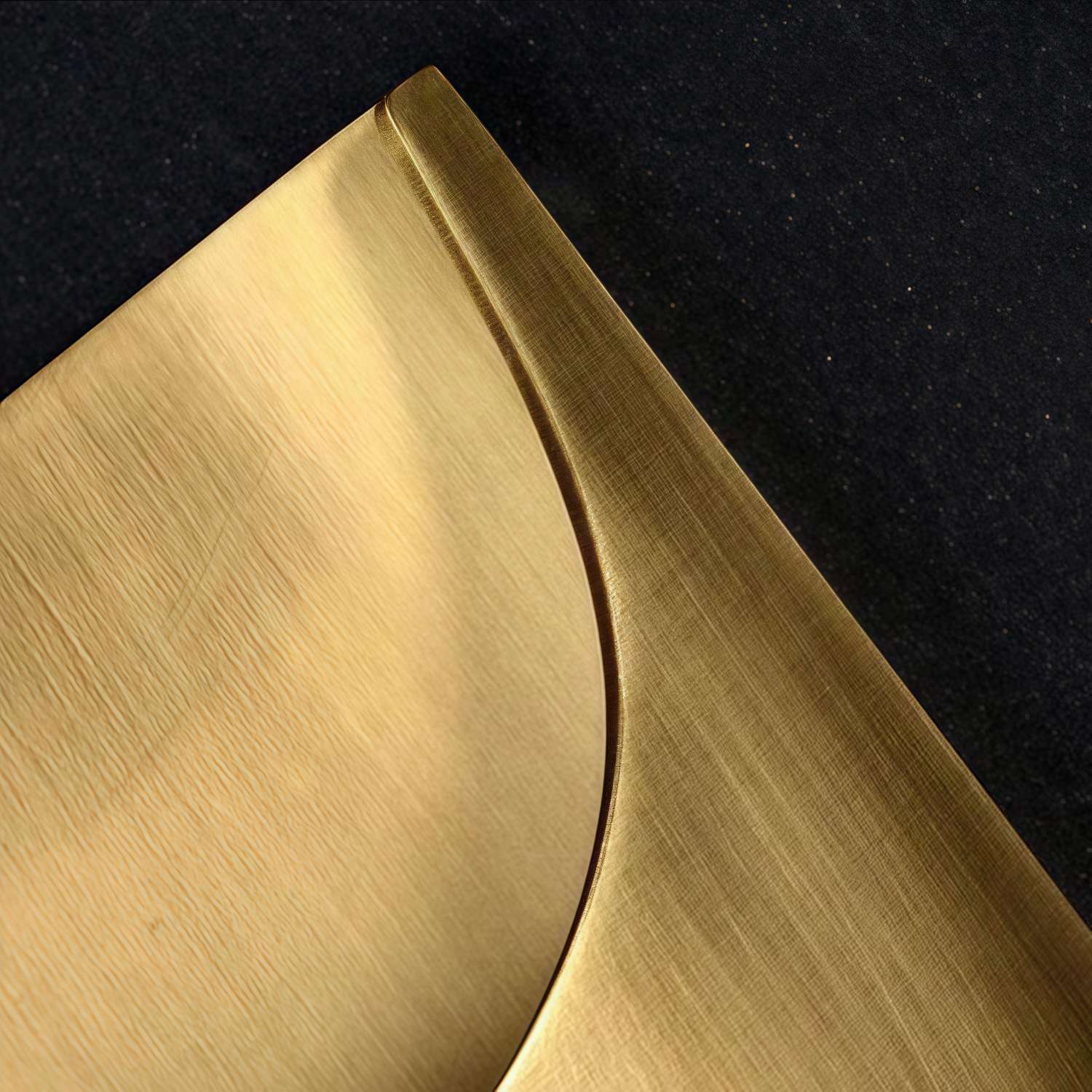 Sconique Stylish Brass Wall Sconce - Minimal Design Architectural Profile Sconce for Foyer