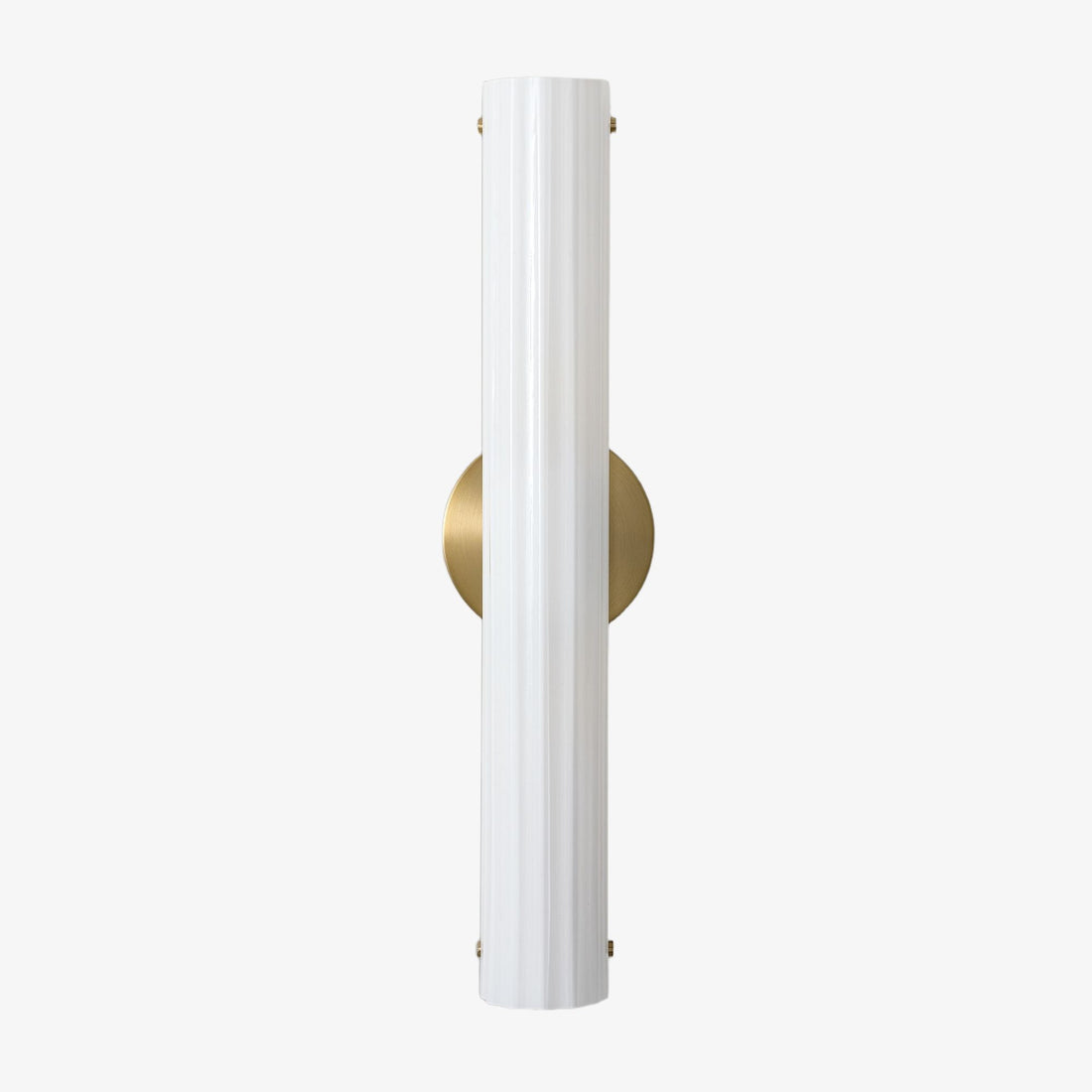 Trenia Stahl-Wandleuchte mit Milchglasschirm – Vertikal geripptes Design