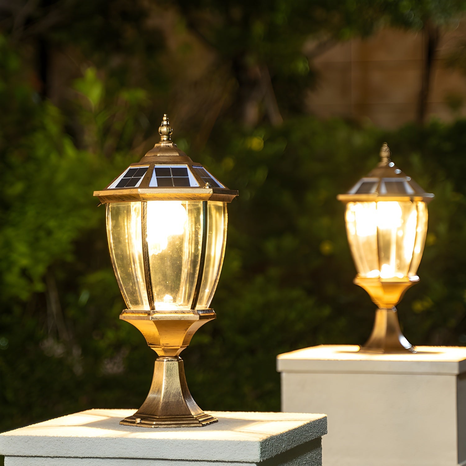 Solar Lantern Outdoor Lamp - Classic Solar Lantern Great for Patios