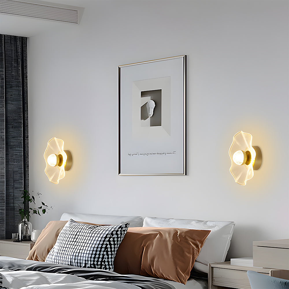 Contemporary Gold Ceiling Lamp - Luxurious Light for Living Room
