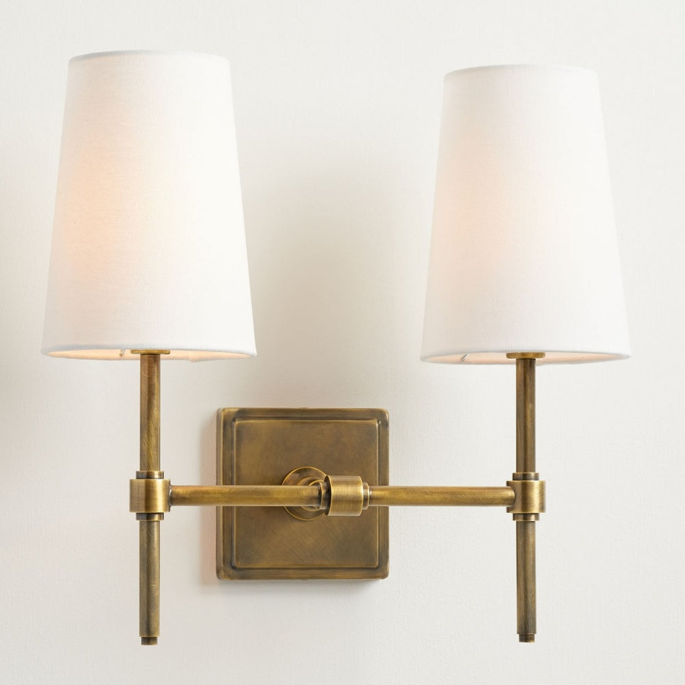 Derlina Wandleuchte mit weißen Leinenschirmen – Retro-Metall-Mehrkopfleuchte