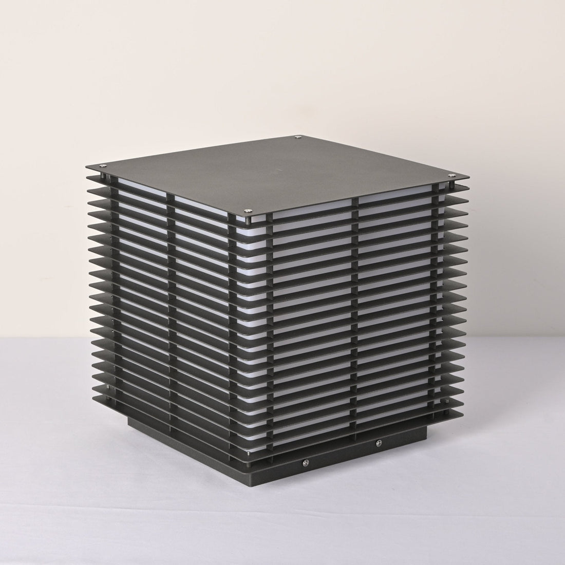 Solar-Pfostenleuchte – LED-Laterne für Garten, Weg und Terrasse