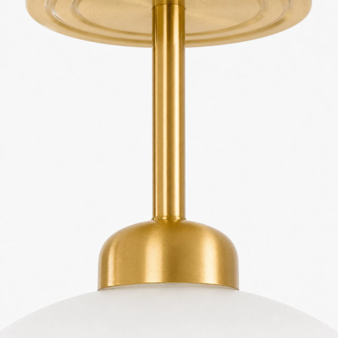 Extended stem and shade holder detail