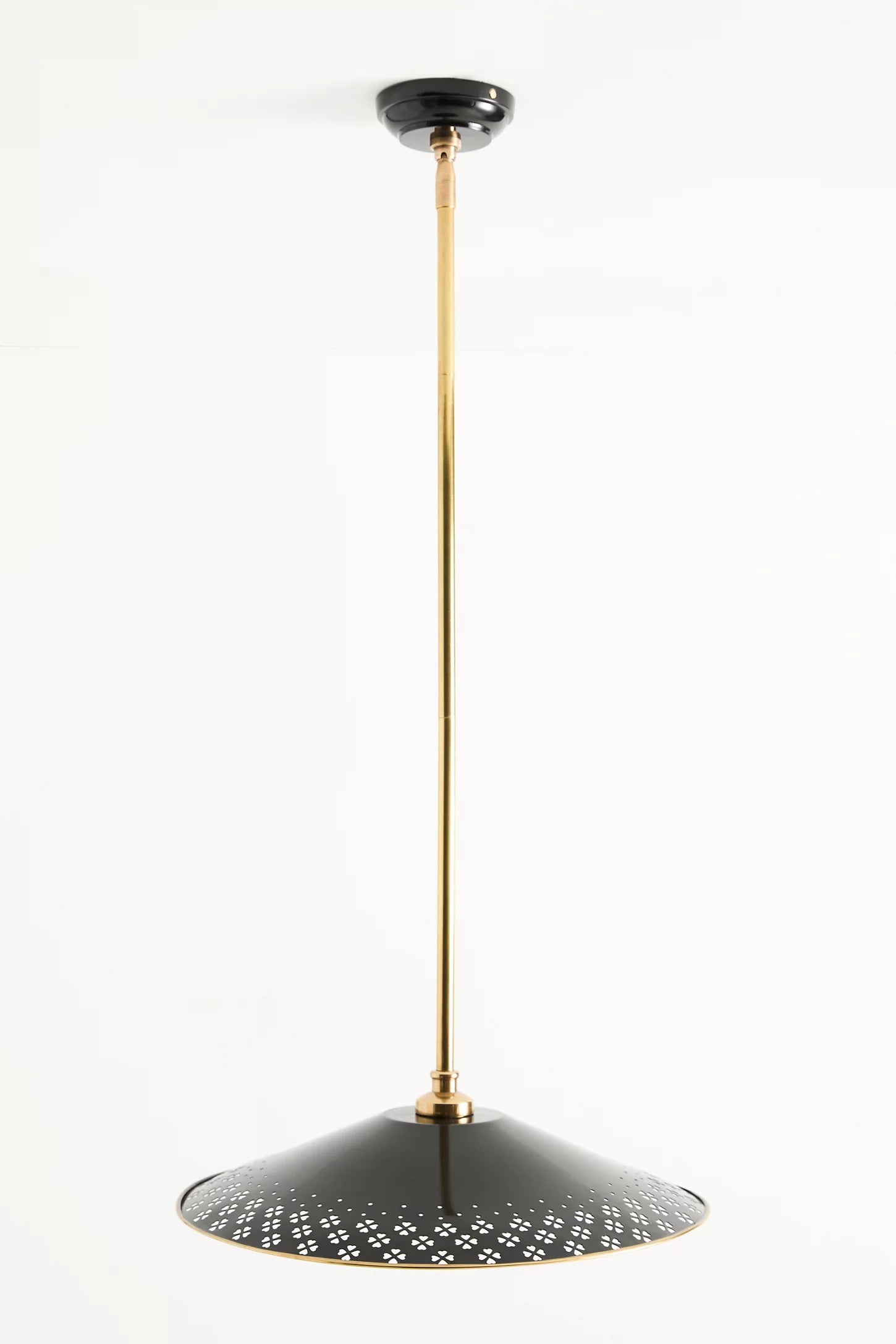 Auriglow Clover Cutout Pendant Lamp - Retro Brass Lamp for Dining Room