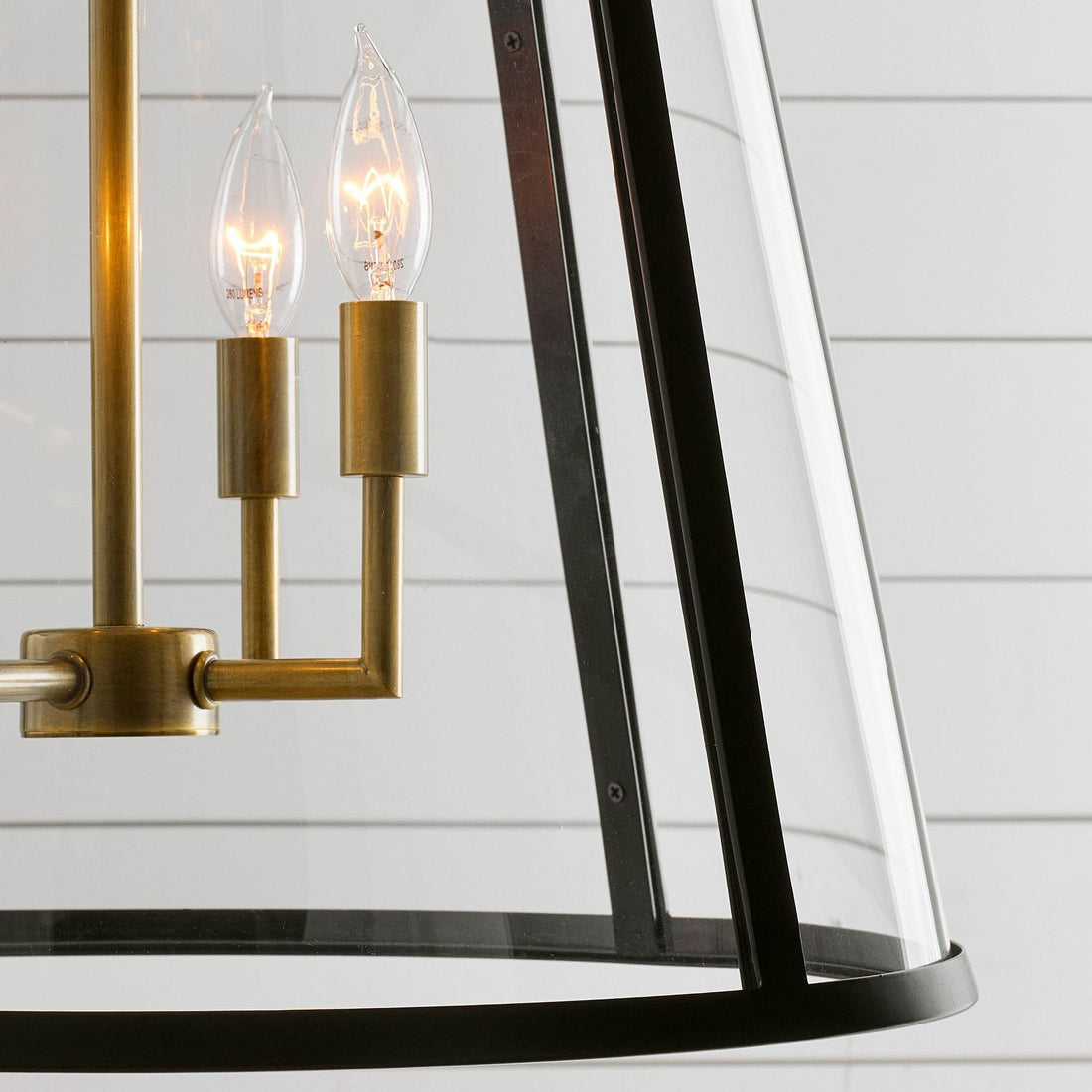 Ferrix Industial Iron Pendant Lamp - Glass Outdoor Lantern Lighting