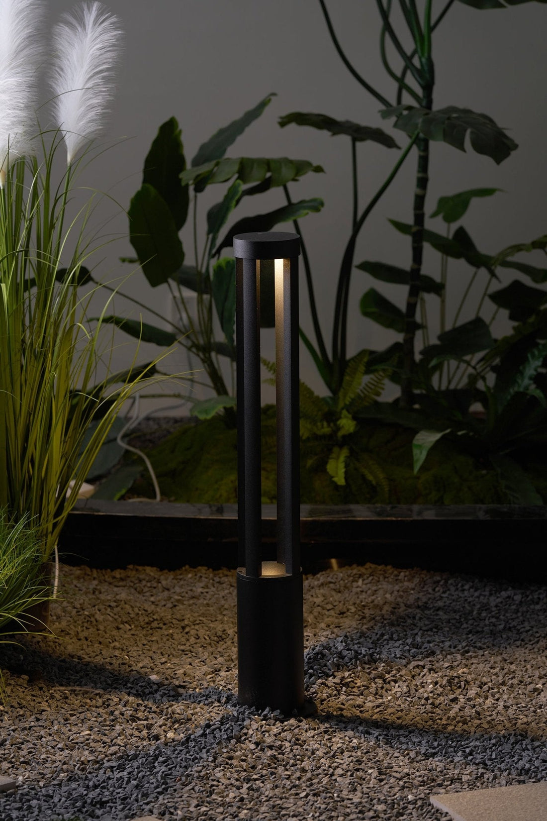 Black Solar Outdoor Post Light - Waterproof Solar Post Lamp
