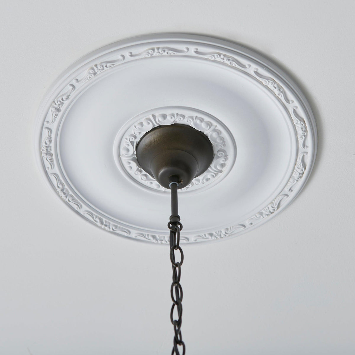 TF Fargo Tiffany Style Globe Pendant – Handcrafted Art Glass Sphere Light for Kitchen Island