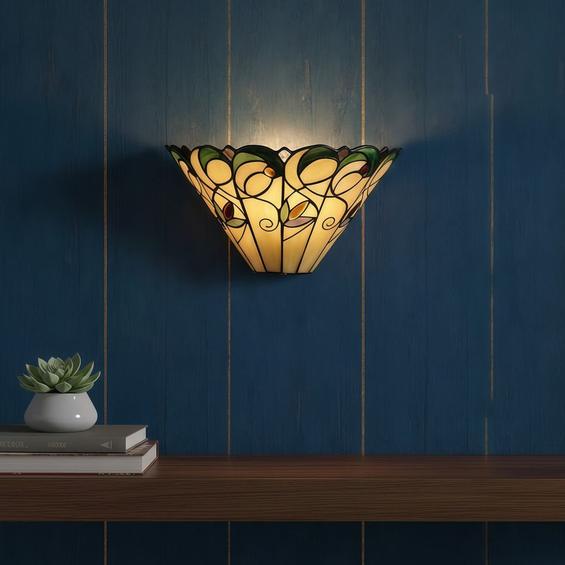 TF Jamelia Art Nouveau Wandleuchte mit abgeschrägtem Glasschirm – Metall-Glas-Leuchte für Flur oder Schlafzimmer