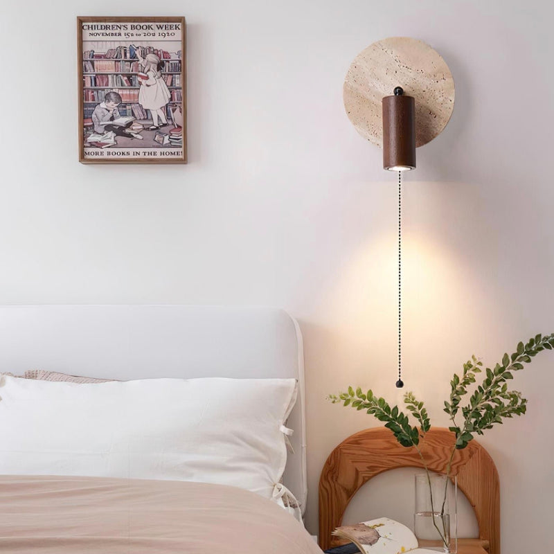 Wandlampe aus Travertin im Wabi-Sabi-Stil