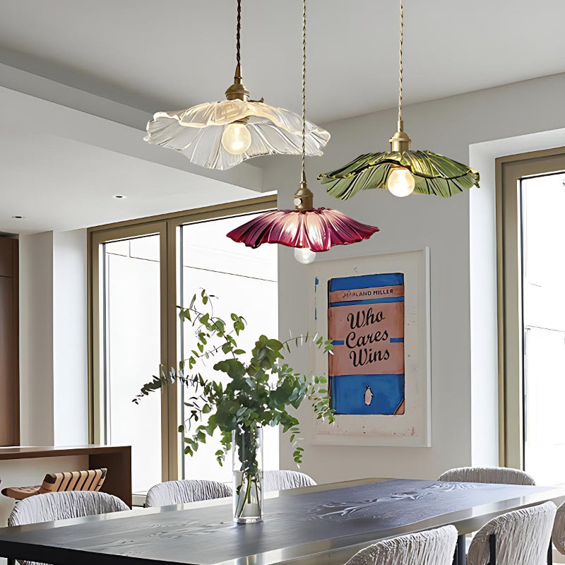 Nordische Lotus-Pendelleuchte aus klarem Glas