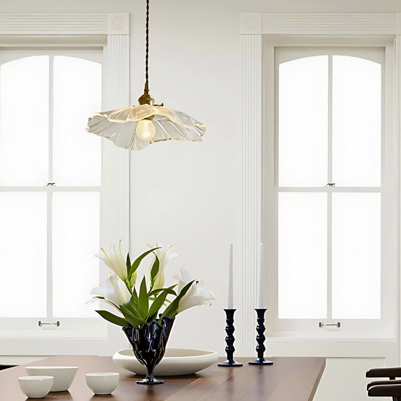 Nordische Lotus-Pendelleuchte aus klarem Glas