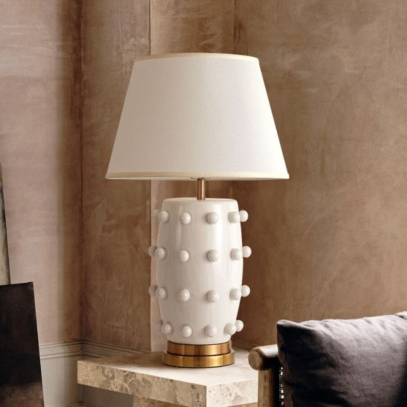 Linden Tischlampe - Keramik & Leinen Moderne Lampe für Schlafzimmer