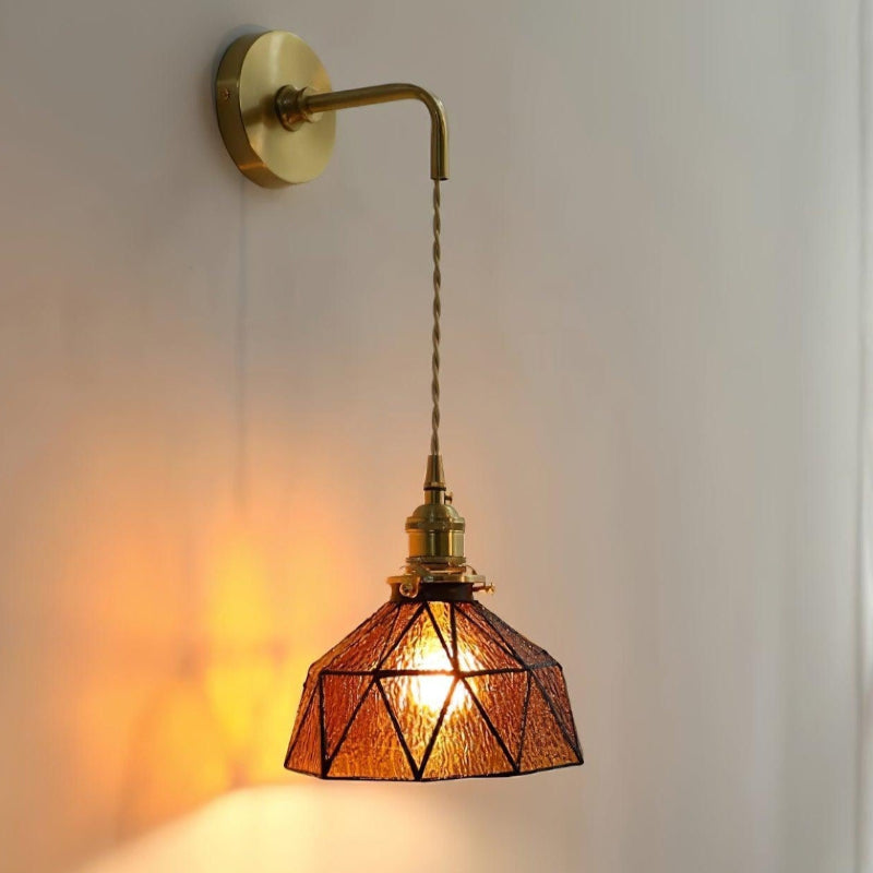 Wandleuchte aus Messing und Glas mit Geometrischem Muster