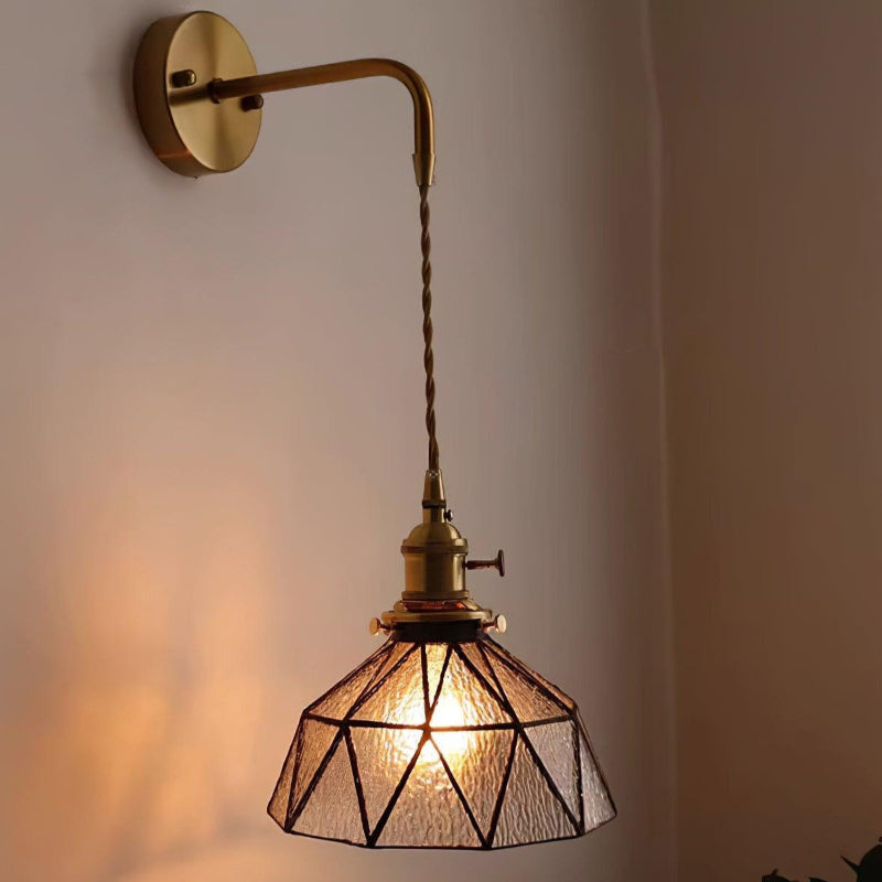 Wandleuchte aus Messing und Glas mit Geometrischem Muster