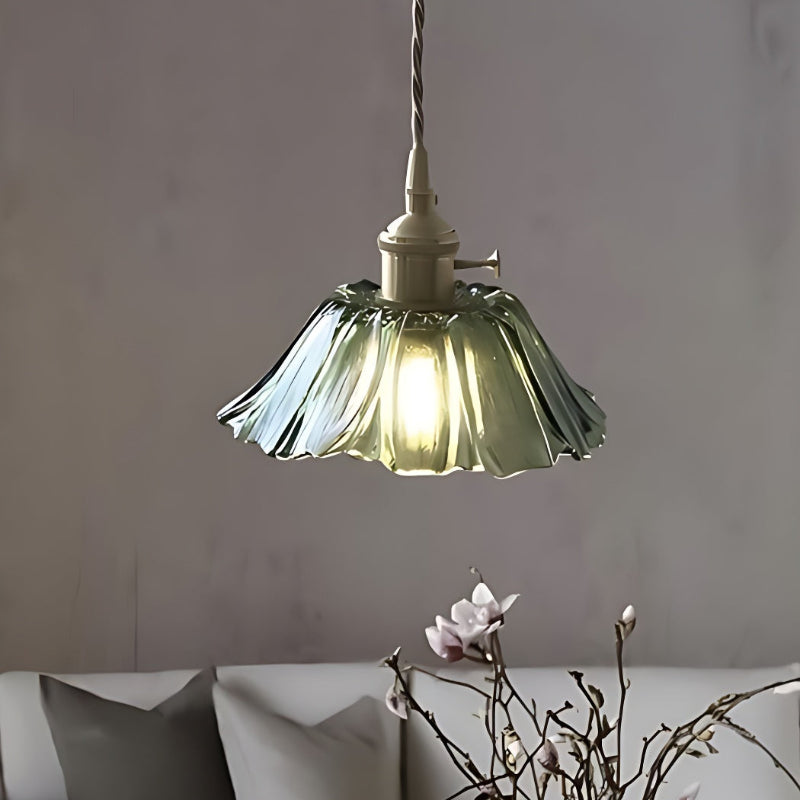 Nordische Lotus-Pendelleuchte aus klarem Glas