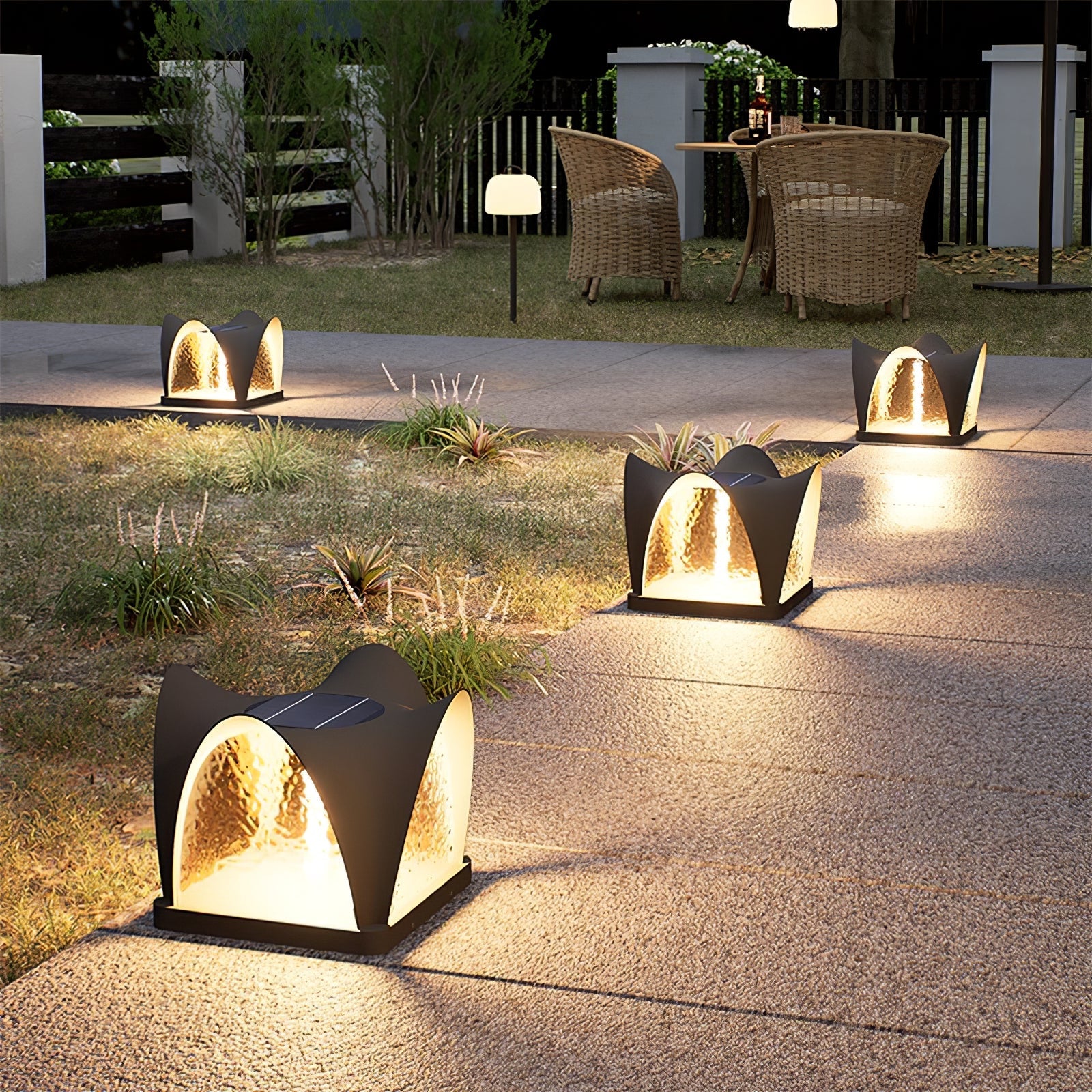 Moderne Außenlaterne – Solar-LED-Lampe für Garten, Terrasse und Gehweg