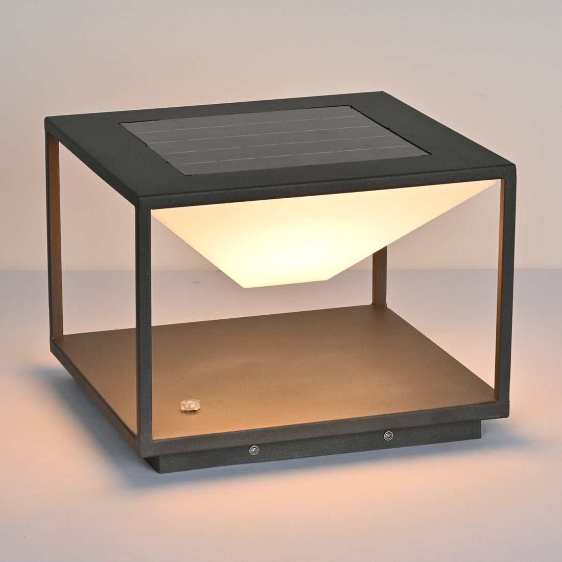 Geometric LED Outdoor Lamp - Minimalist Light for Patio & Garden