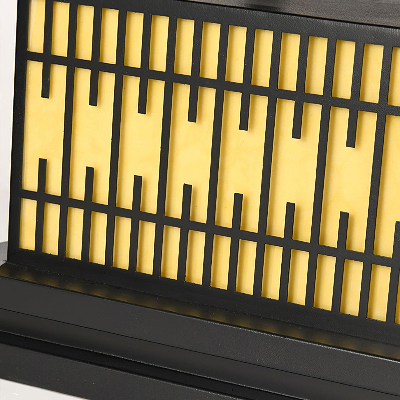 Fenstergitterleuchte aus mattiertem Alabaster – Metall-Außenpfostenlampe