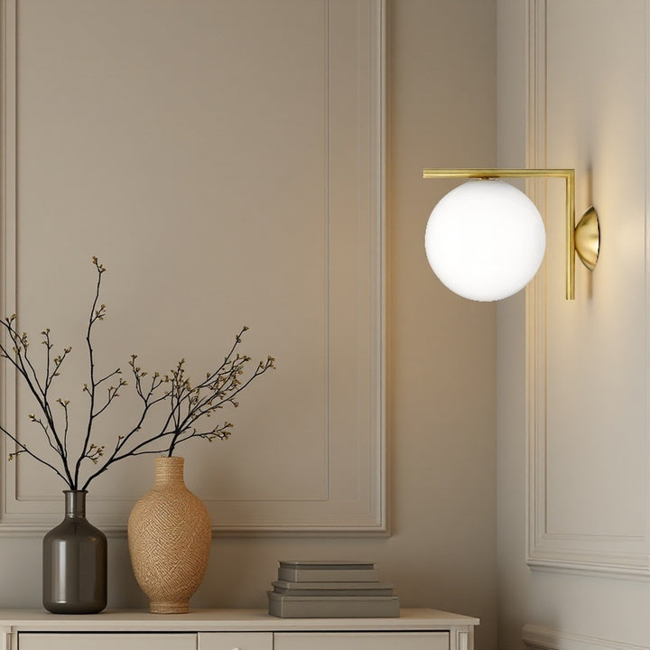 IC Wandleuchte - Messing und Glas Globus Luxuslampe für Korridor