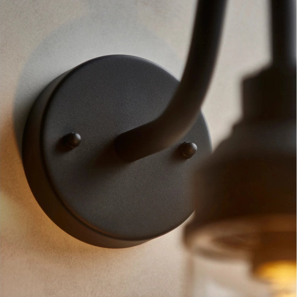 Trevanta Contemporary Outdoor Wall Light – Minimalist Lantern for Entryways & Facades