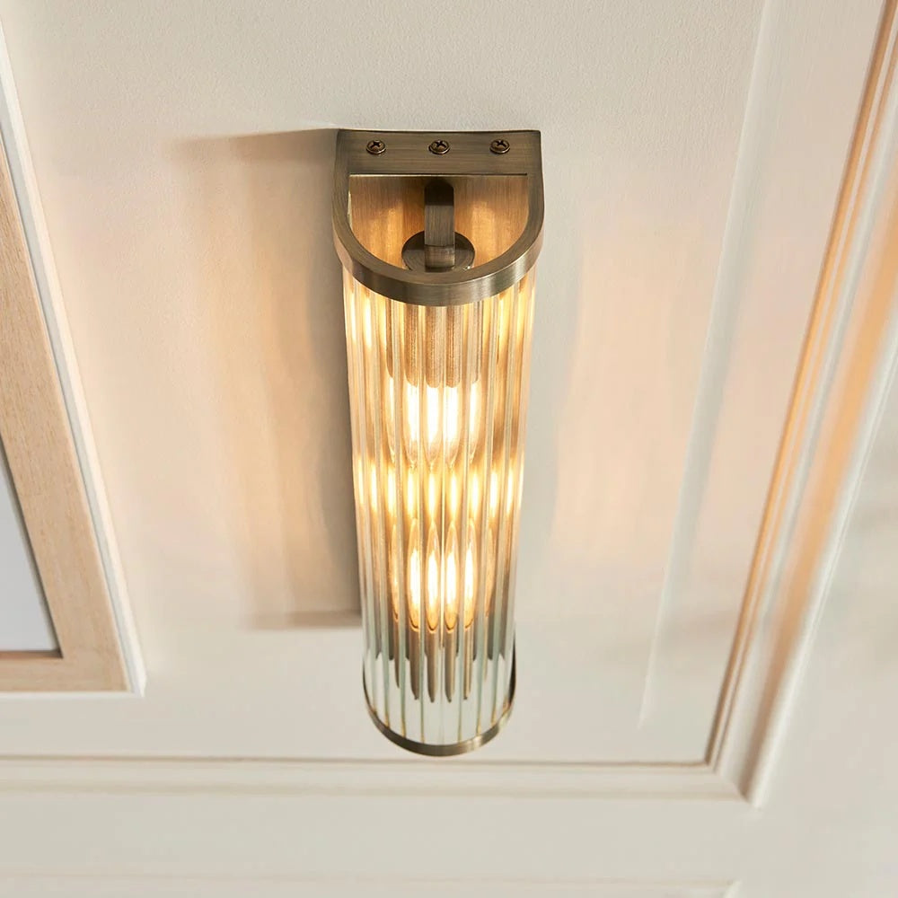 RibGlow Art-Deco-Wandleuchte aus geripptem Glas – Wandleuchte im Vintage-Stil für das Wohnzimmer