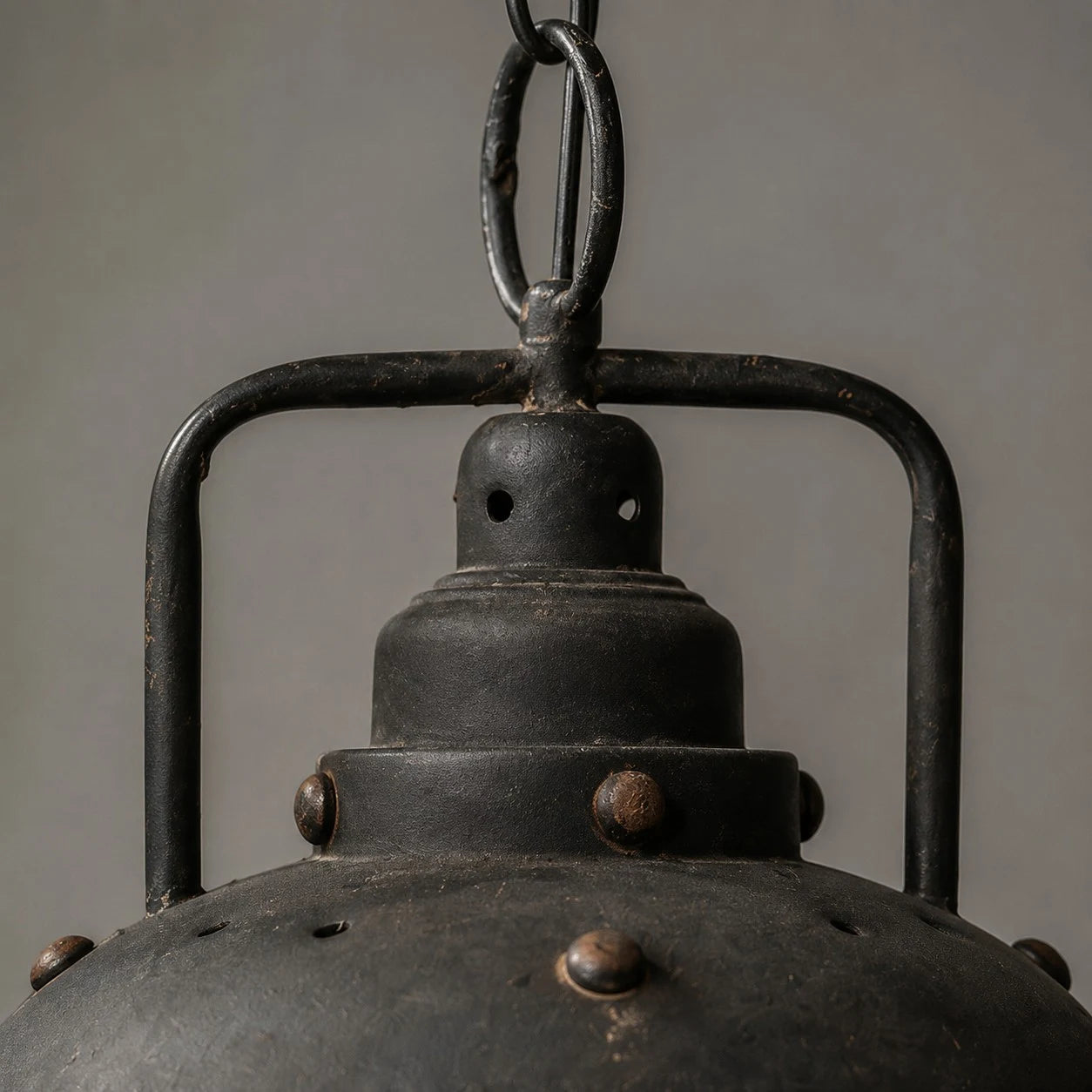 Close view of chain and rivet details