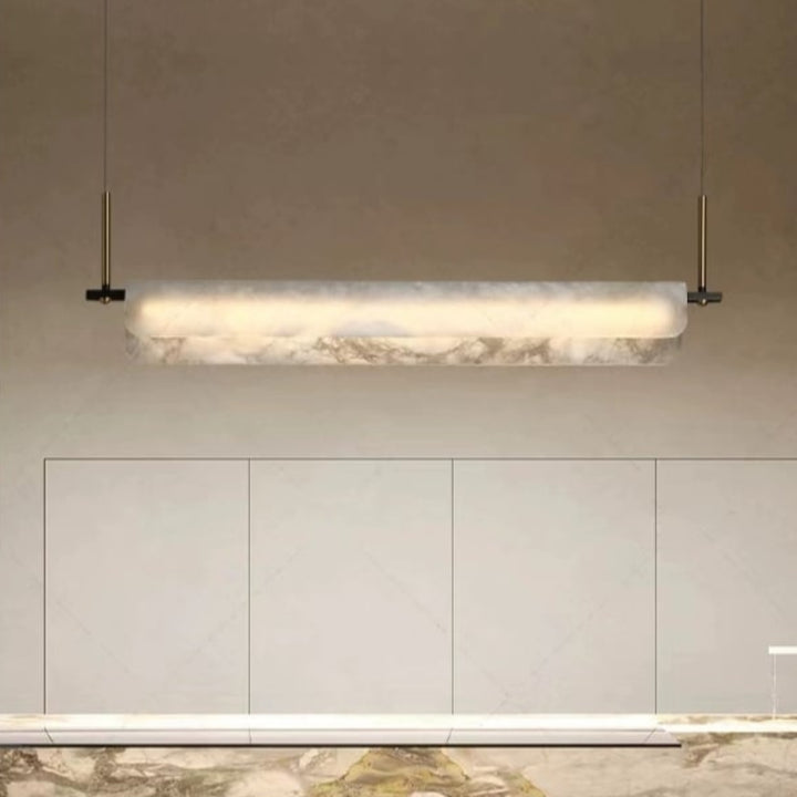Elegante Pendelleuchte aus Poliertem Alabaster