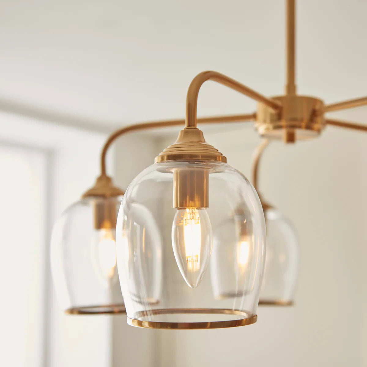 Brazara Multi-Light Glass Shade Pendant Lamp – Curved Metal Arms for Modern Homes