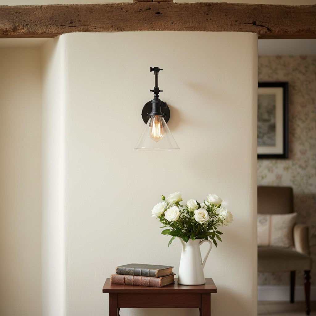 Conique Industrielle Wandleuchte aus Metall mit verstellbarem Arm – Kegelschirm aus Vintage-Glas