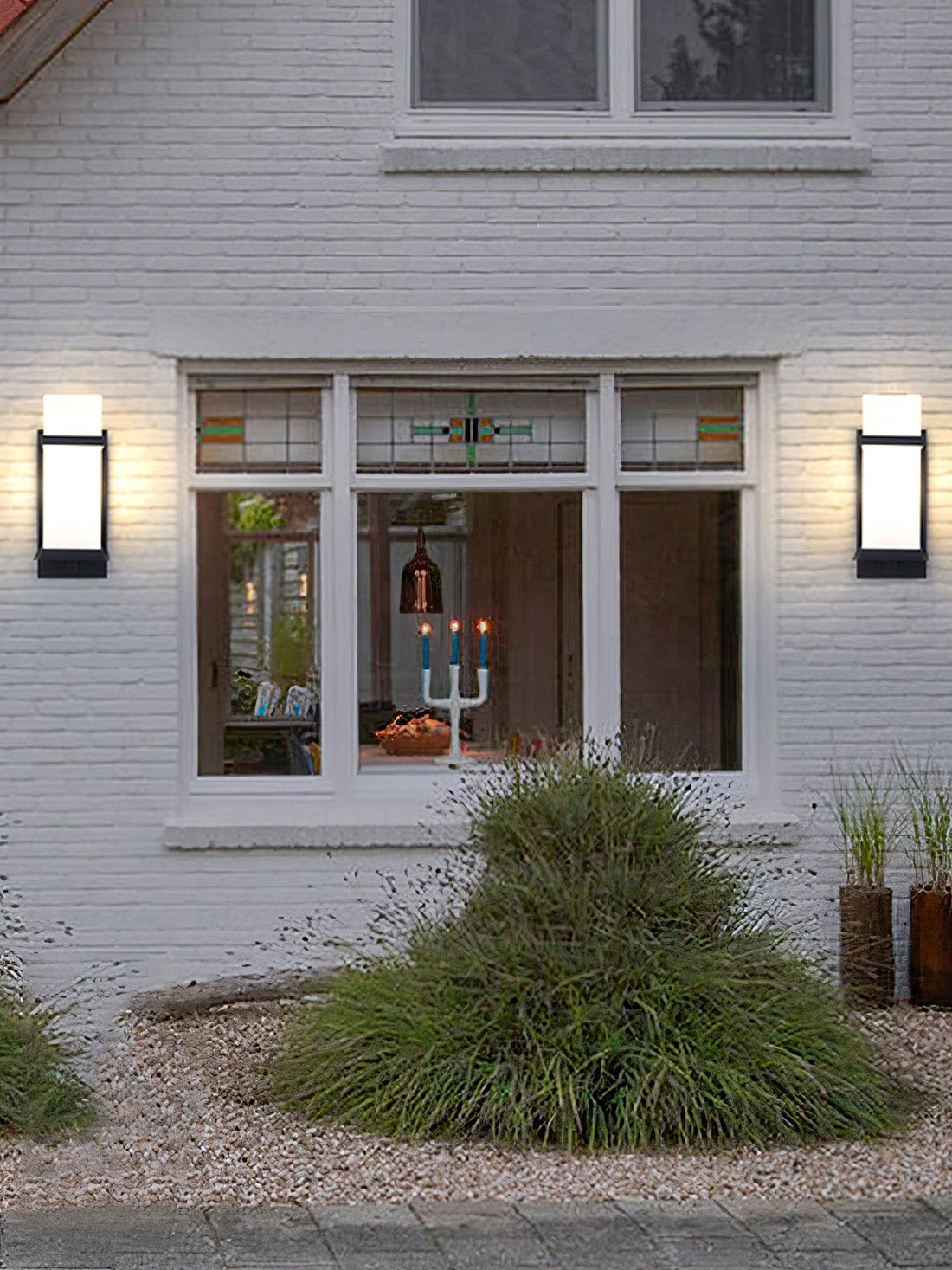 Außenwandleuchte - Moderne Metalllampe mit Glasschirm für den Garten