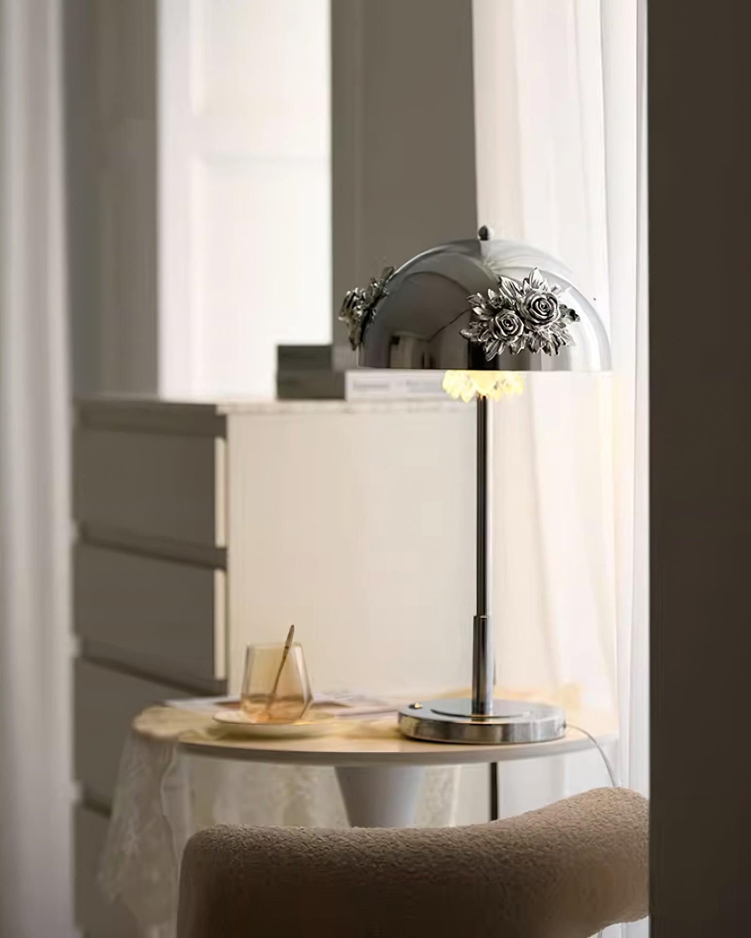 Table Lamp with Built-in Battery - Artistic Floral Light for Room