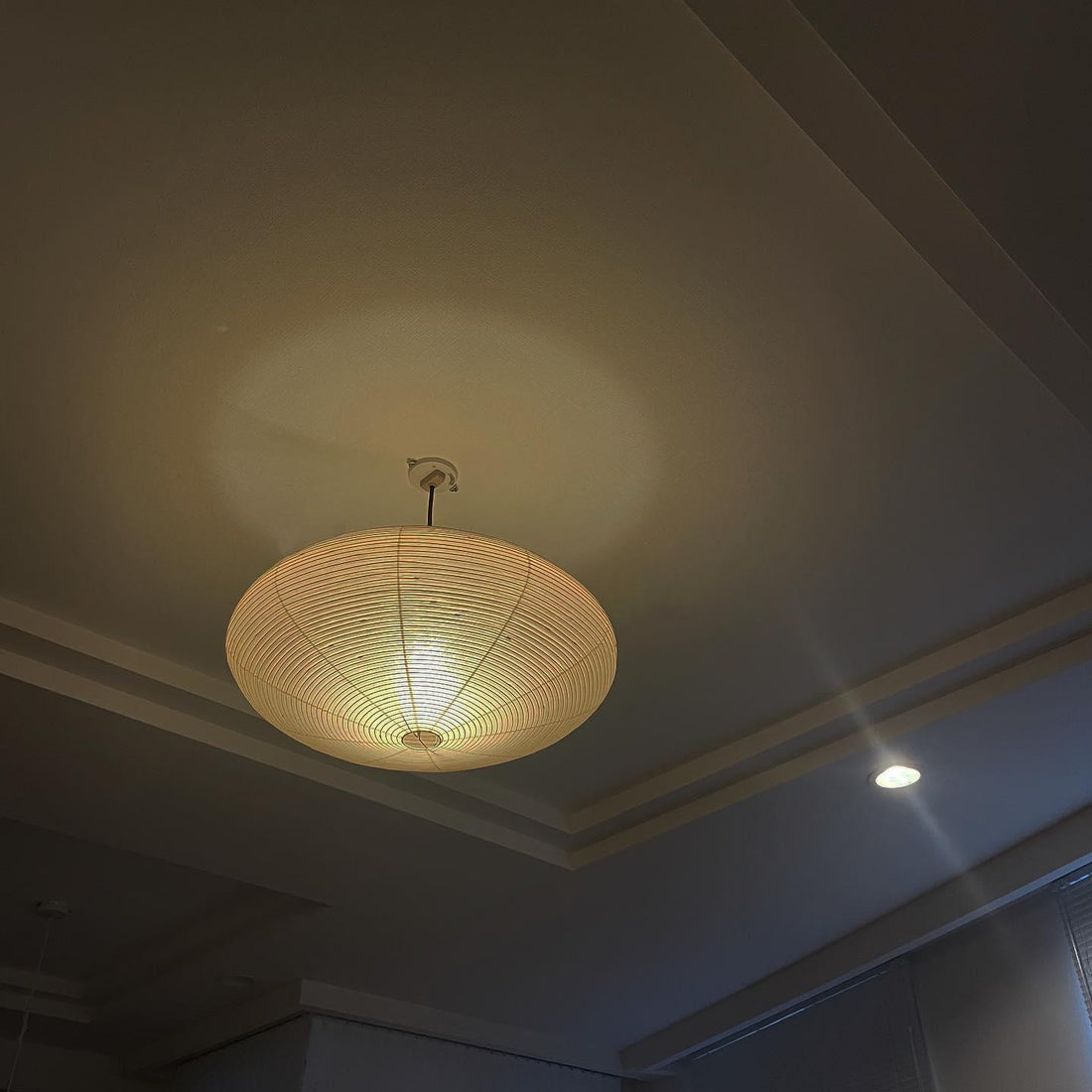 Mulberry Washi Pendelleuchte – Sanftes handgefertigtes Licht für warmes Wohndekor