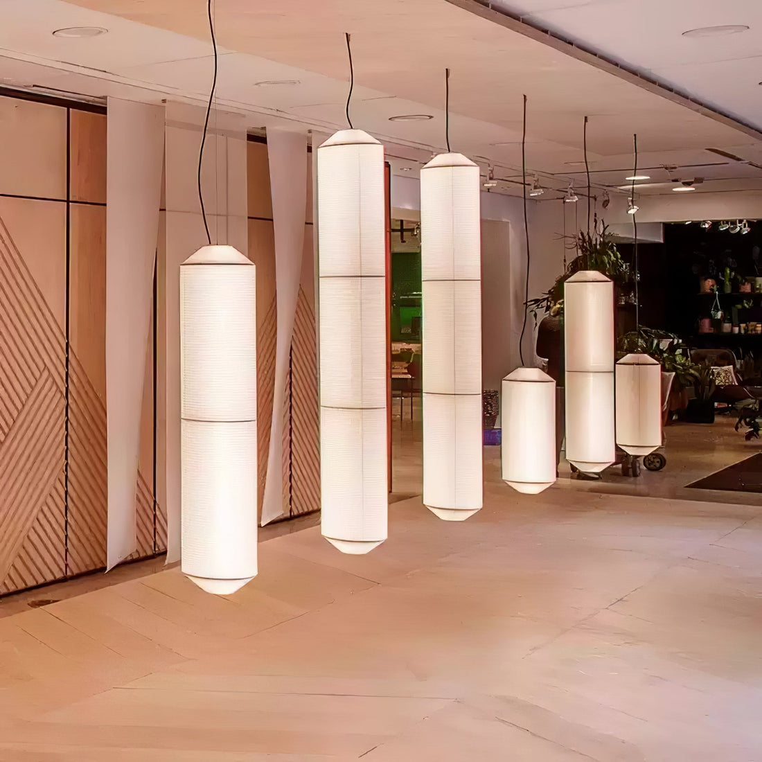 Hängelampe aus Maulbeerseide – Warme LED-Beleuchtung für Wohnzimmer