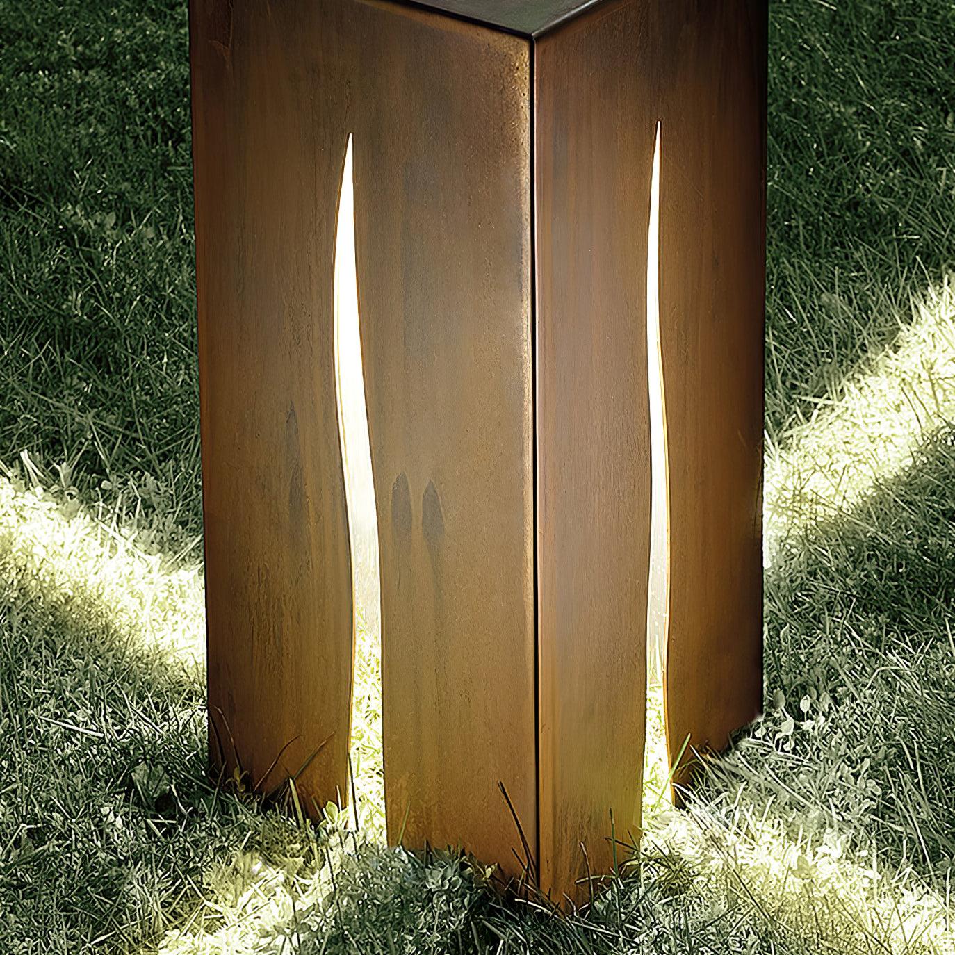 Simple Modern Outdoor Light - Garden Light with Rust-Colored Frame