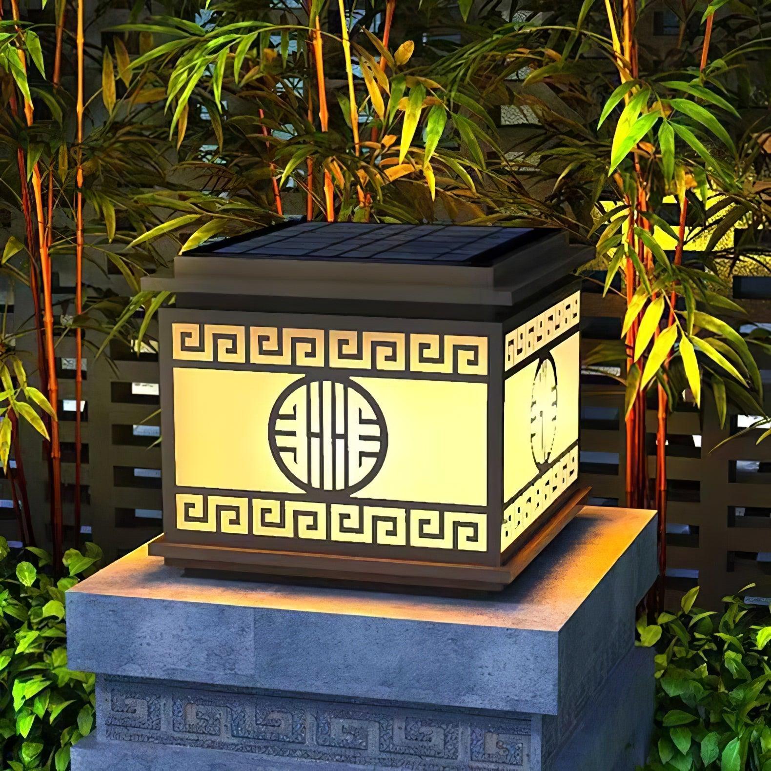 Stilvolle Gartenleuchte für den Außenbereich – Hochwertige, elegante Lampe für den Innenhof