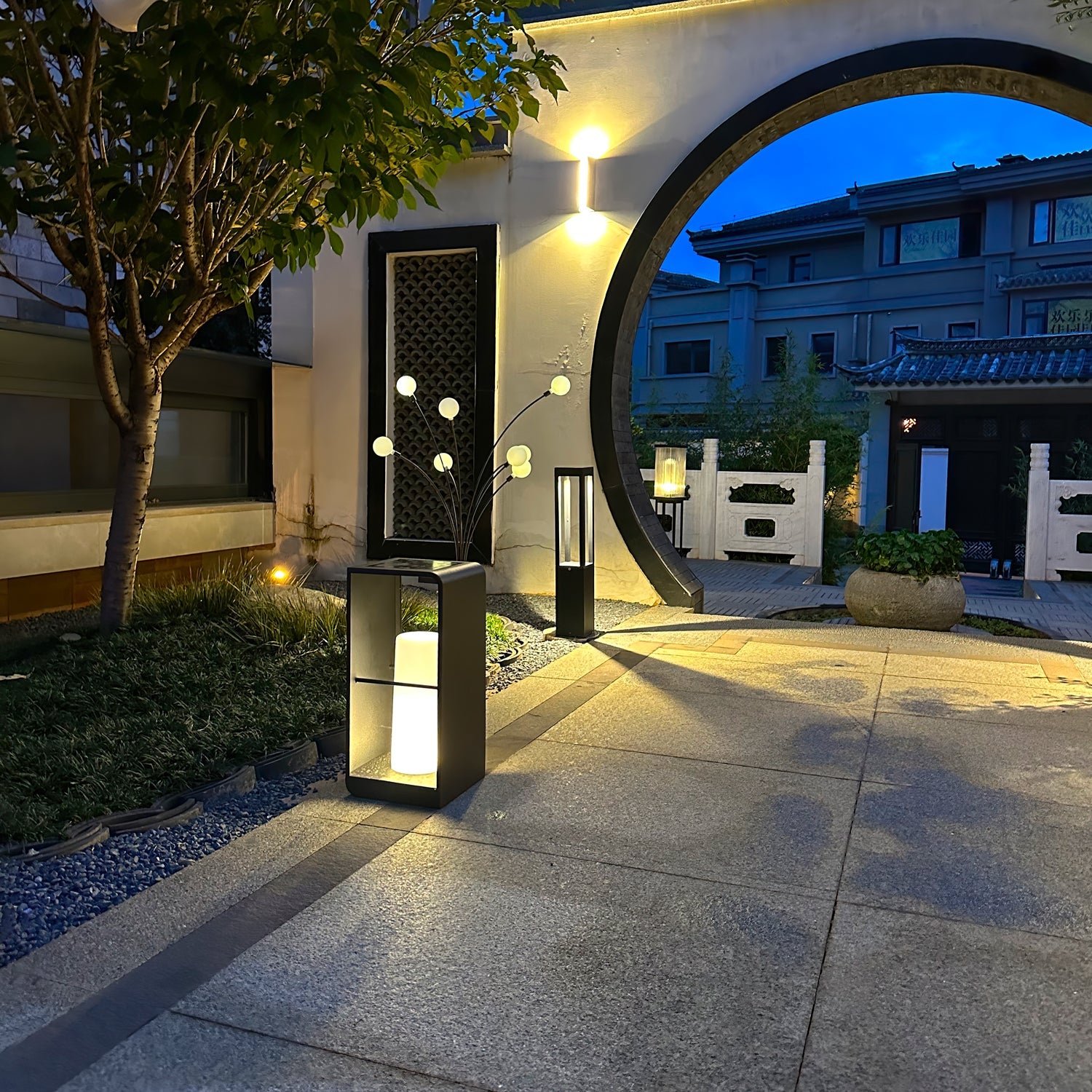 Garden Solar Light - Durable LED Lamp for Outdoor Patio & Pathway