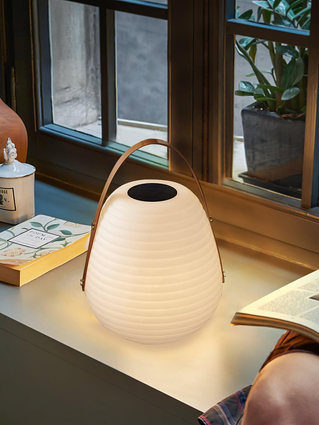 Lantern Outdoor Lamp - Frosted Plastic Portable Warm Light for Garden