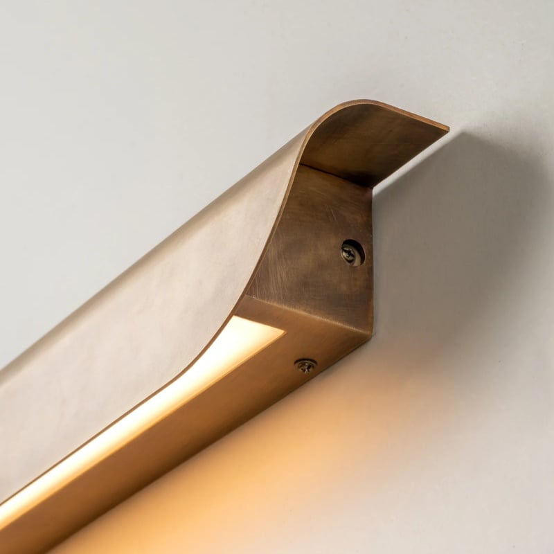 Hidra Modern Metal Wall Sconce – Minimalist Down-Light Sconce for Modern Homes
