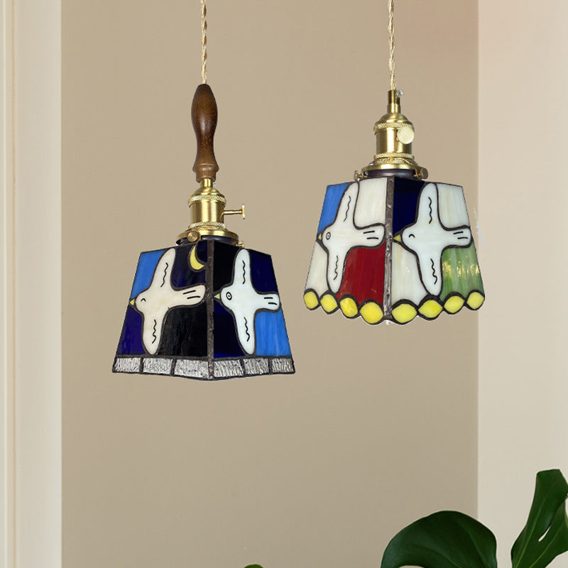 Retro Bunte Messing Glas Kleine Pendelleuchte Mit Kreativen Friedenstauben-Muster Für Restaurant