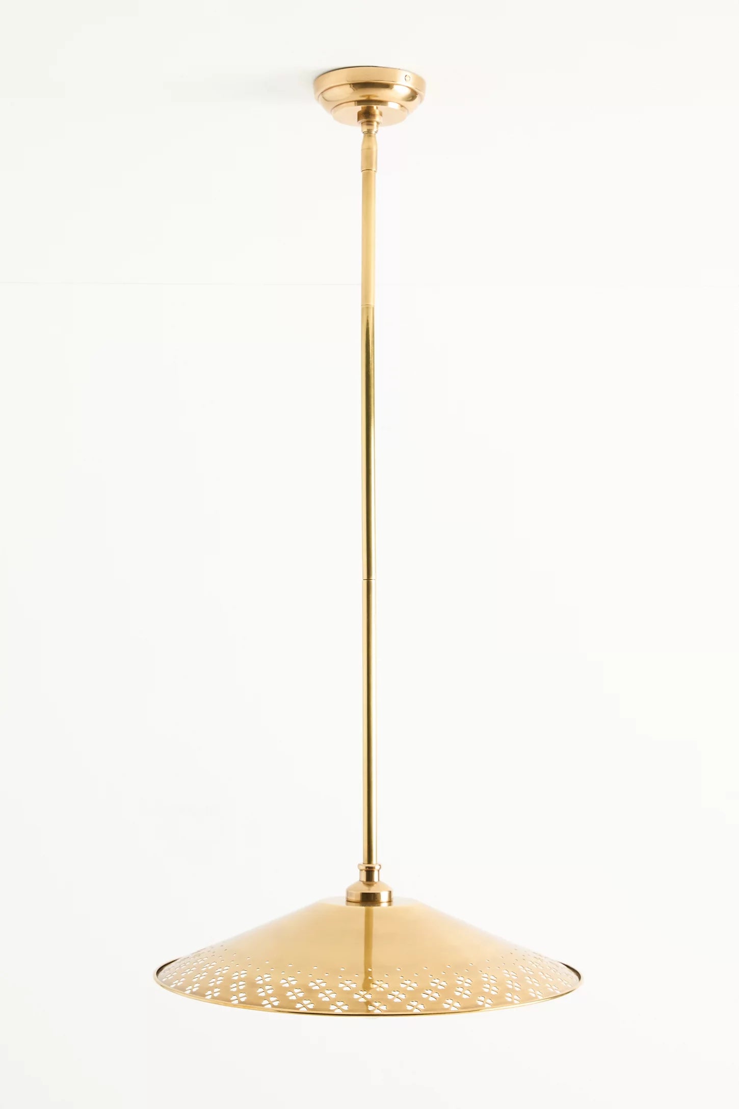 Auriglow Clover Cutout Pendant Lamp - Retro Brass Lamp for Dining Room