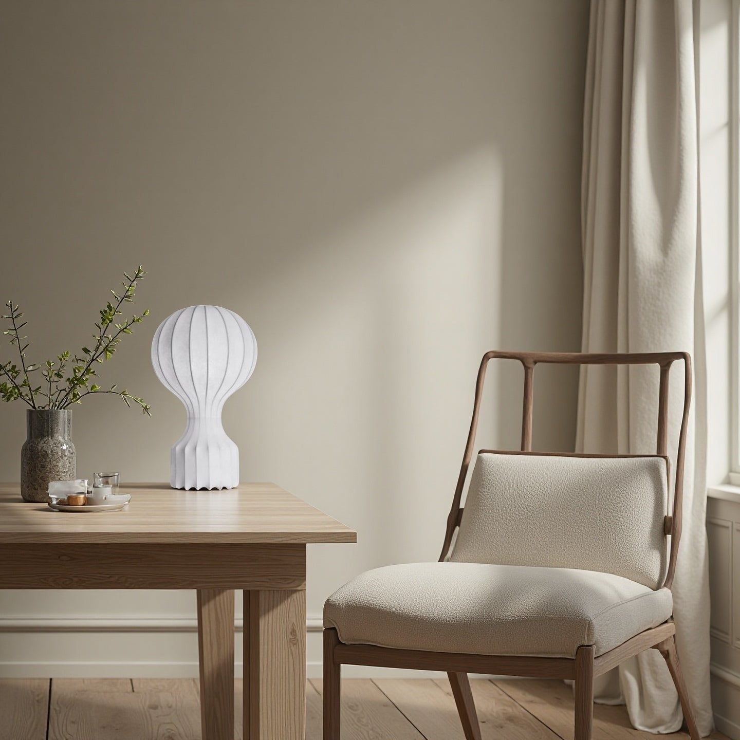 Hot Air Balloon Cocoon White Table Lamp