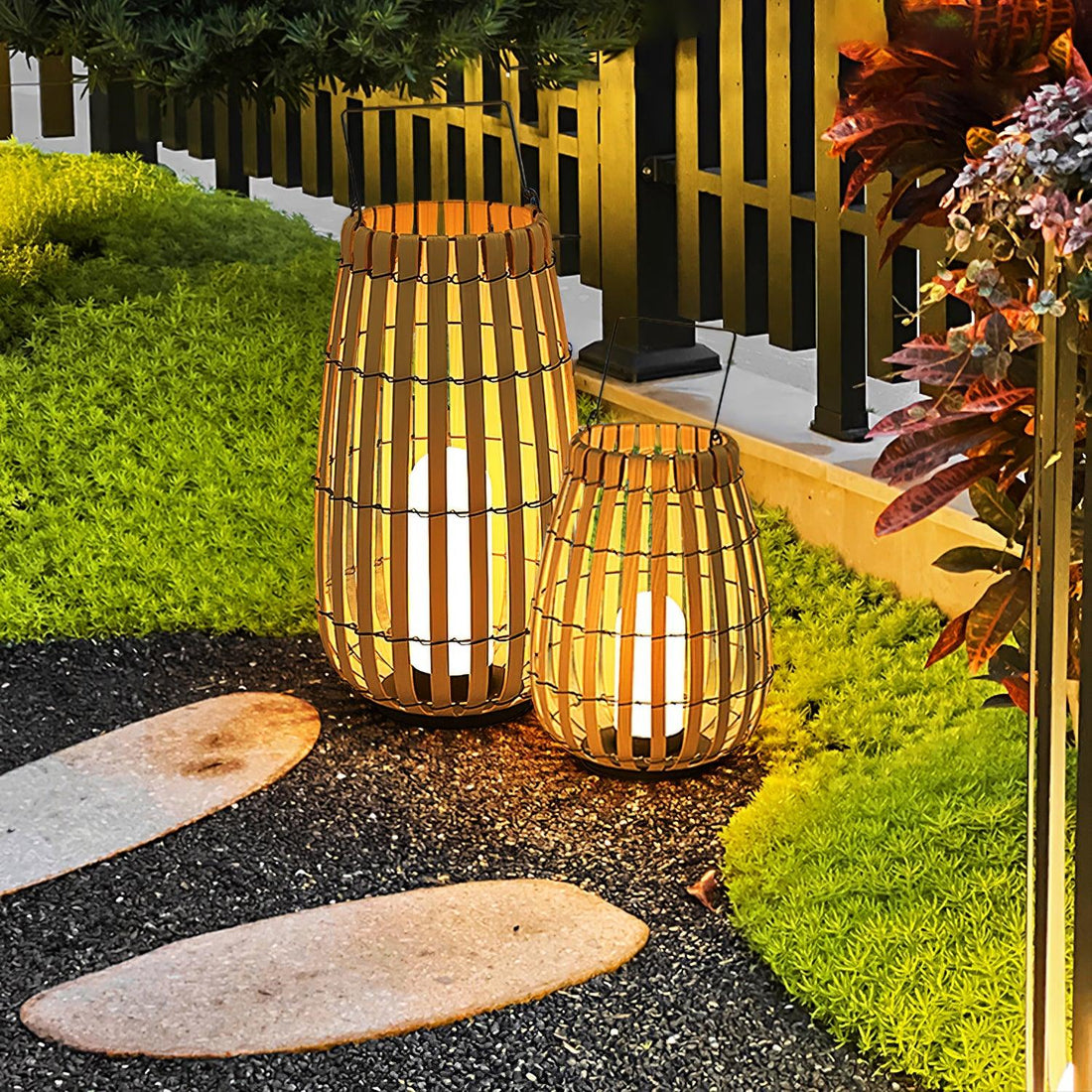 Tropic Braid Outdoor Lamp - Faux-Rattan Metal Waterproof