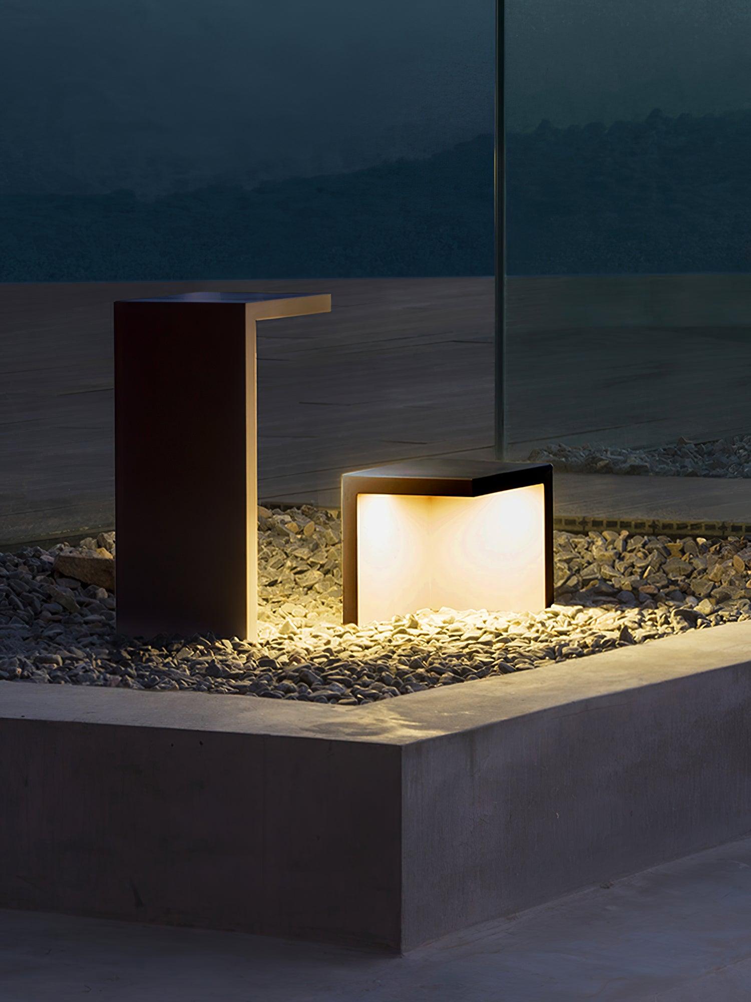 Durable Desk Chair Outdoor Light - Waterproof Fixture for Patio Garden