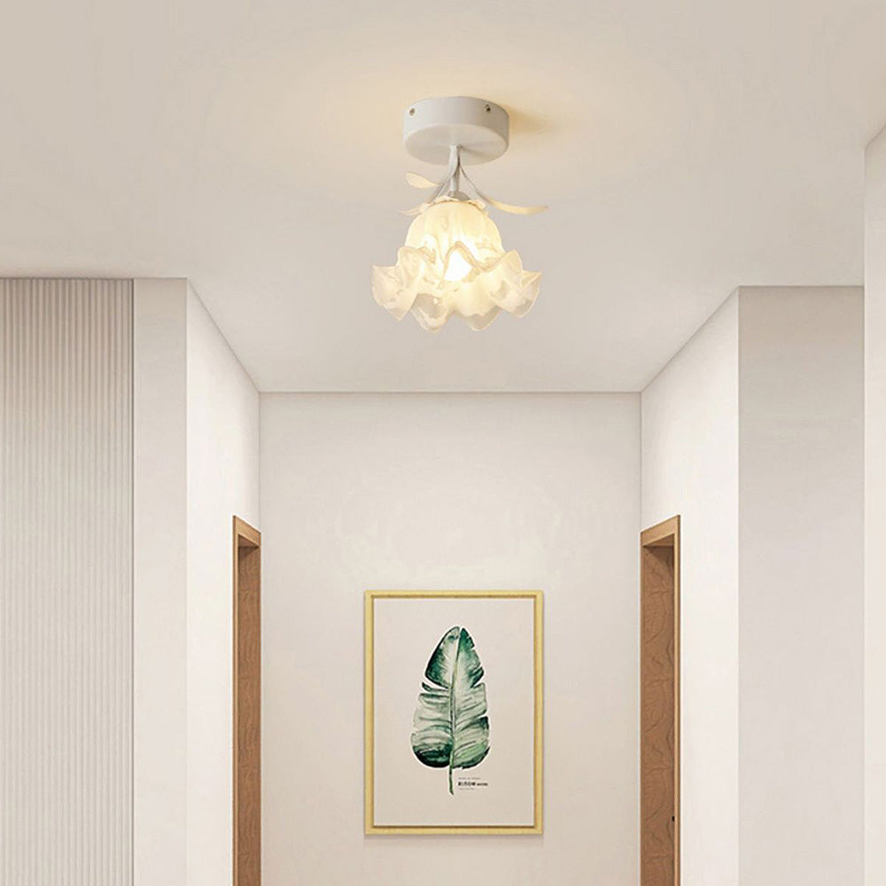 Creative Flower Ceiling Light - Mini Artistic Fixture for Bedroom