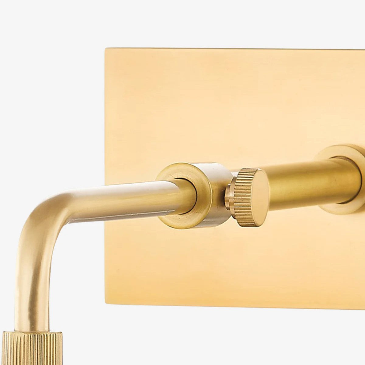 Aurix Minimalist Iron Wall Lamp – Elegant wall-mounted Lighting Enhance Any Interior Artwork