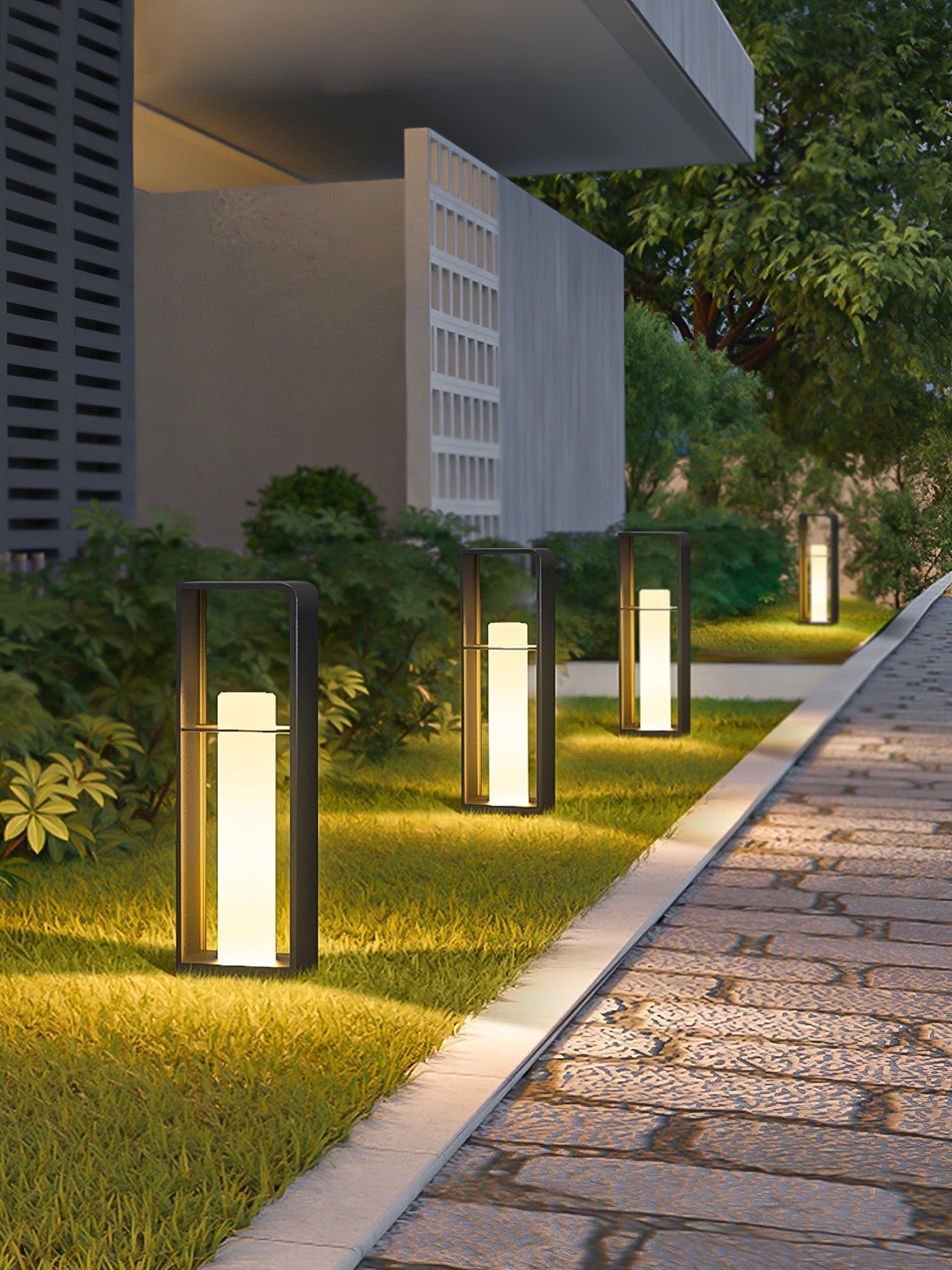 Garden Solar Light - Durable LED Lamp for Outdoor Patio & Pathway